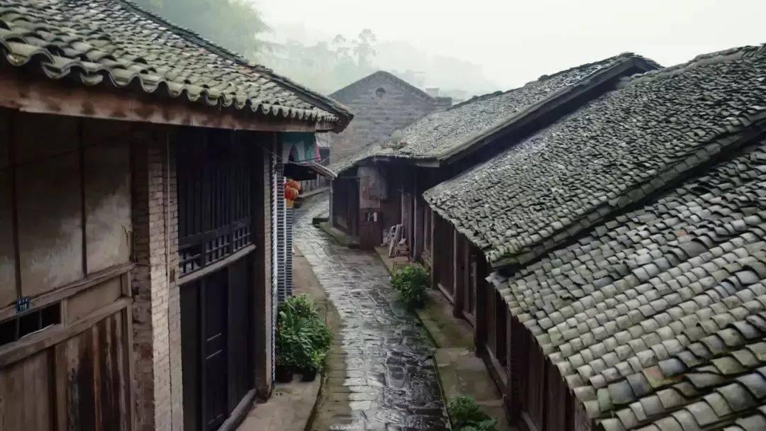 20年后再看《还珠》,那个恶毒皇后,不过是个爱错男人的痴情女!
