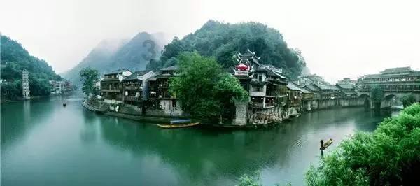 十年翻十倍!这些公募规模增长逆势出圈,行业马太效应下如何突围?